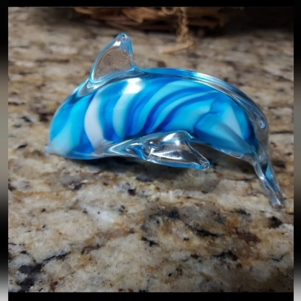 HAND Blown blue and white Art Glass Dolphin 6” Paperweight